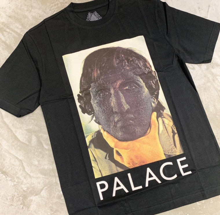 Palace Nicked T-Shirt - Talla M